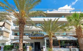 Maison 66, Riviera Hotels